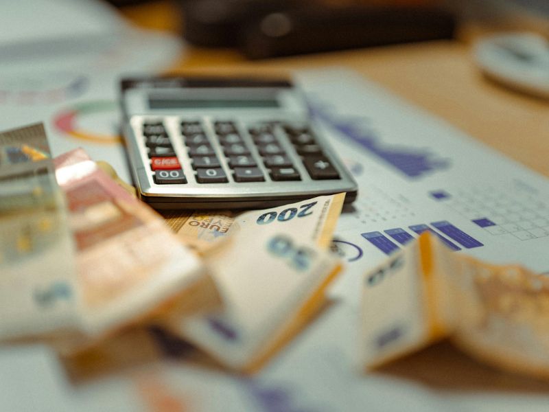 calcolatrice con euro per calcolare tasse su vendita immobile